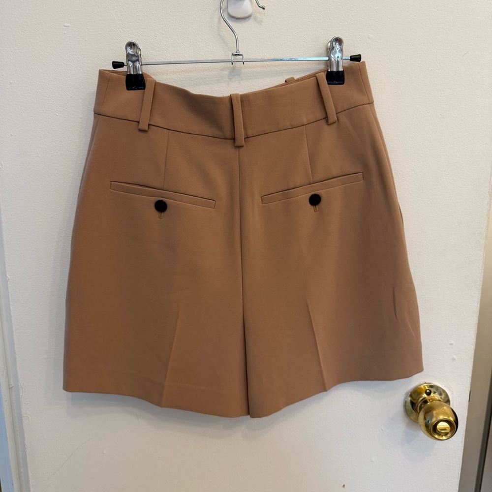 Theory High Waist Pleat Short - Picture 5 of 5